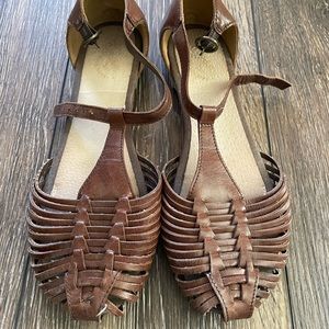 Anthropologie hirachi sandals.Beautiful leather. 8